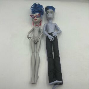 Monster High Loves Not Dead Couple Ghoulia Yelps Slo Mo Martavitch ToysRUs AS IS